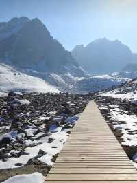 祁連秘境·冰溝河|被風與光親吻的夏日冰河