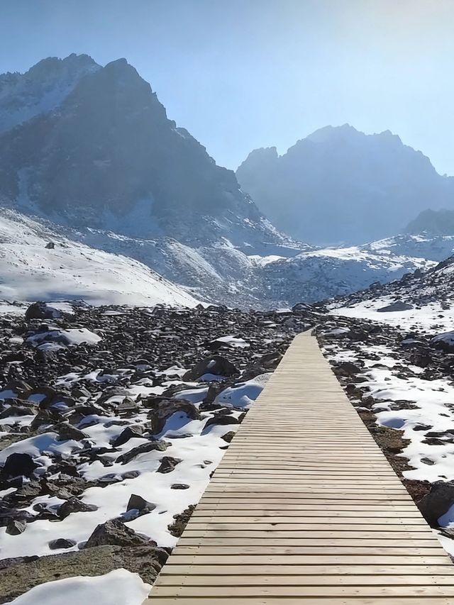 祁連秘境·冰溝河|被風與光親吻的夏日冰河 祁連秘境·冰溝河|被風與光親吻的夏日冰河