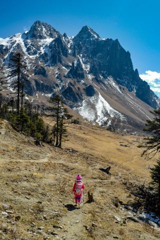 Peacock Mountain｜This is the most beautiful beginner hiking trail I’ve taken my child on in Yunnan this year