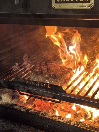 Stroll through Shenzhen Bay MixC during the New Year | Calix's Italian Atmosphere is Full of Charm