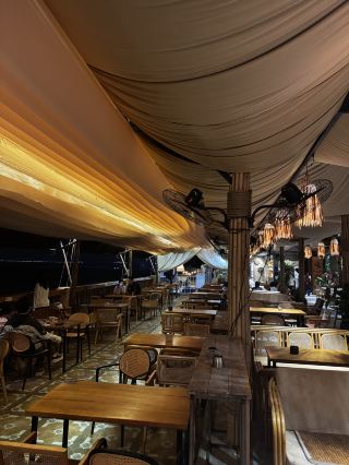 陽西で最もチルなビーチキャンプ地