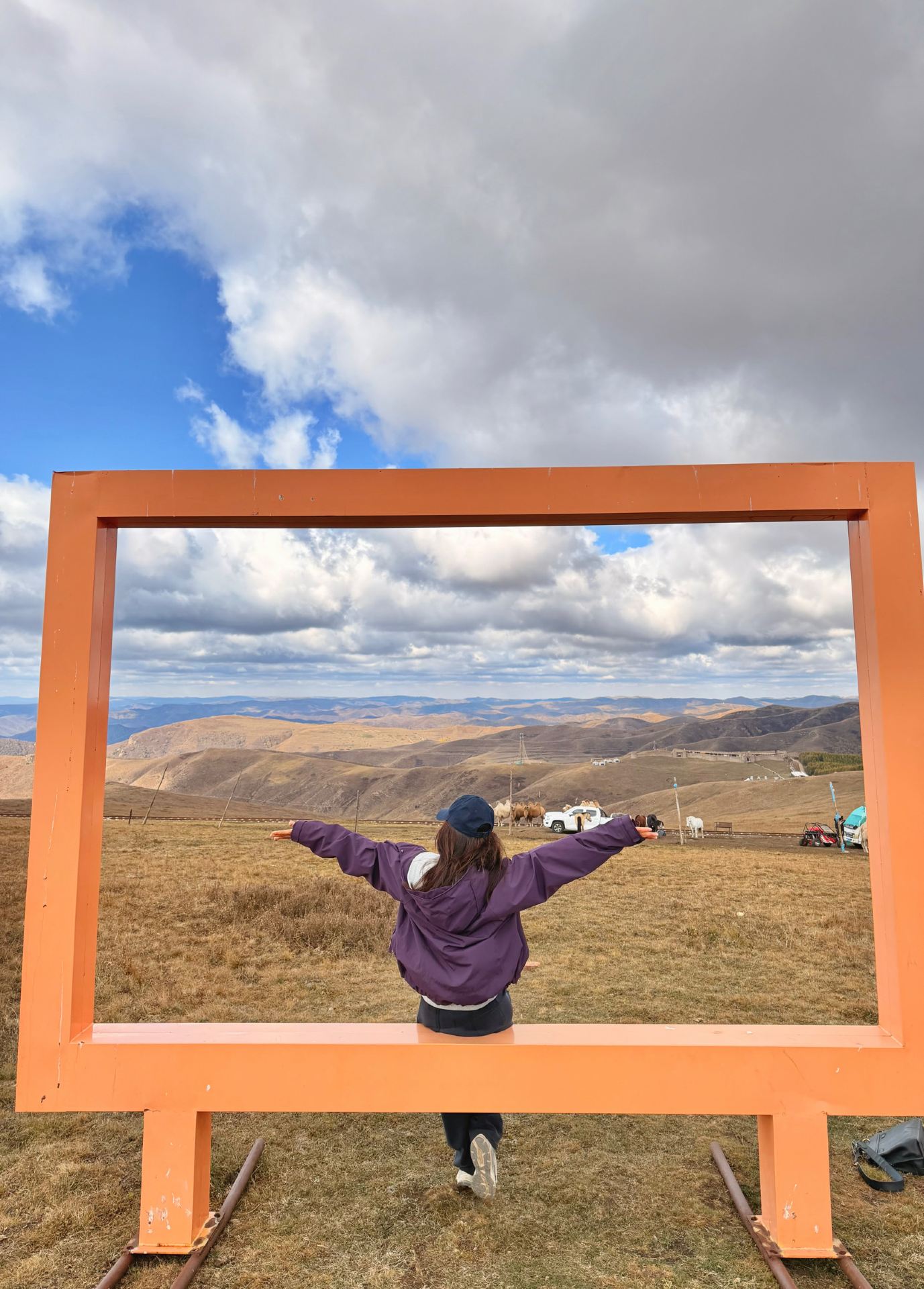 Epic road trip near Hohhot | Hongzhao Jiulongwan, a stunning autumn forest secret spot