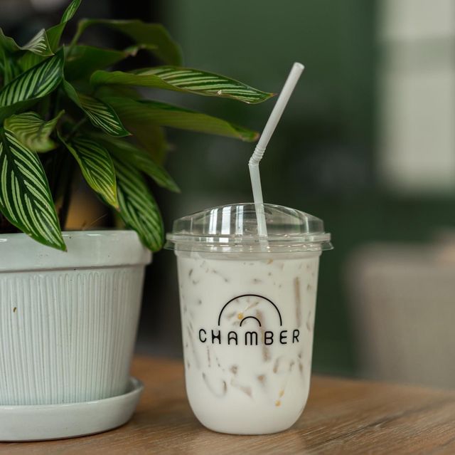 Chamber Phuket คาเฟ่สีเขียว