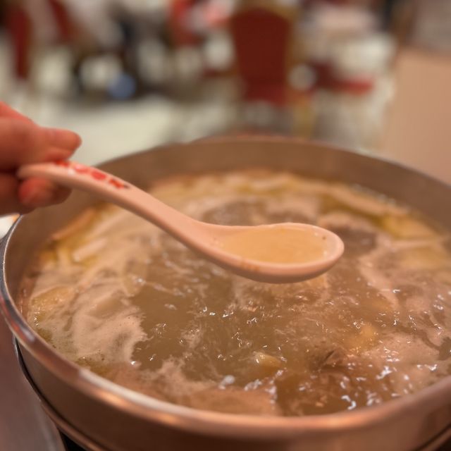 港島區懷舊風打卡火鍋店