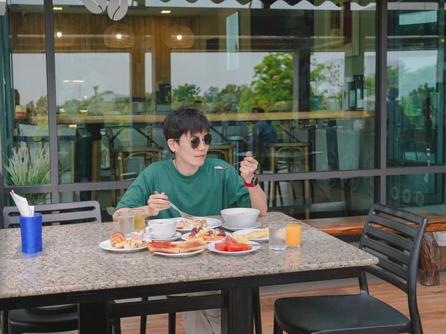 เดอะ คาวาลิ คาซ่า รีสอร์ท อยุธยา 