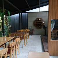 คาเฟ่ โฮมมี่ บ้านบาหลี ทางไปลายัน
