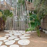 CAVE BEACH CLUB - คาเฟ่สุดชิลริมทะเลพัทยา