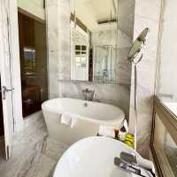 Stay in Singapore’s colonial-style hotel