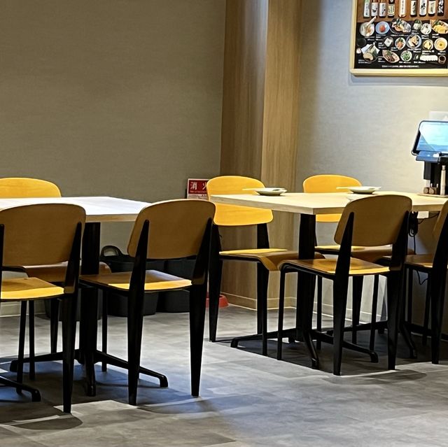 【大阪・東梅田】蕎麦本来の香りを楽しめる「石挽き十割蕎麦 玄盛 東梅田店」