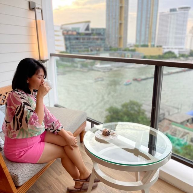 ที่พักหรู ติดแม่น้ำเจ้าพระยา ต้องมาลองสักครั้ง