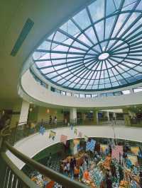 《台中》歐式風格購物中心 全台最大摩天輪-麗寶OUTLET MALL