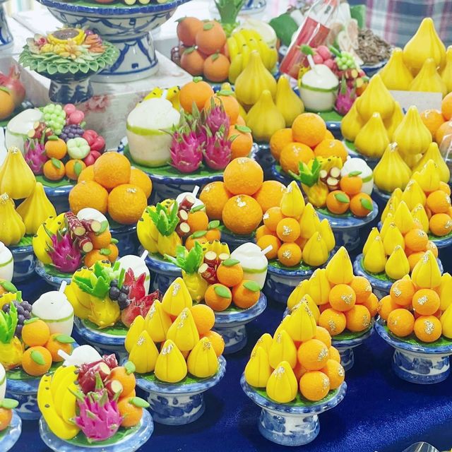 สวรรค์ของนักกิน ตลาดน้ำอัมพวา