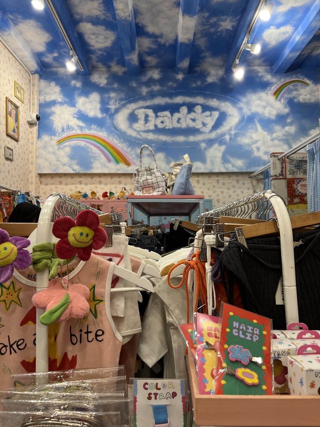 潮流Y2K👏🏻泰國🇹🇭必到人氣商店daddy and muscle academy 
