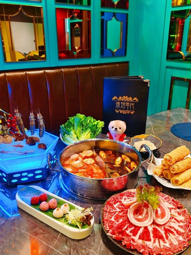 平日優惠！火鍋四人套餐只需HKD$1138，人均約HKD$200多