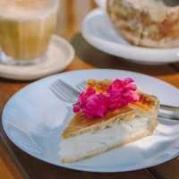 ปลีกวิเวก หัวหิน คาเฟ่เอาใจสายมะพร้าวเลิฟเว่อร์