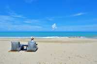 เดินเล่นชิลๆ ริมหาดบางสัก เขาหลัก จ.พังงา