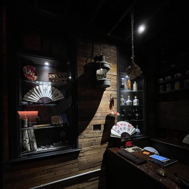 （台南/中西區）非常特別的赤崁中藥行Speakeasy Bar