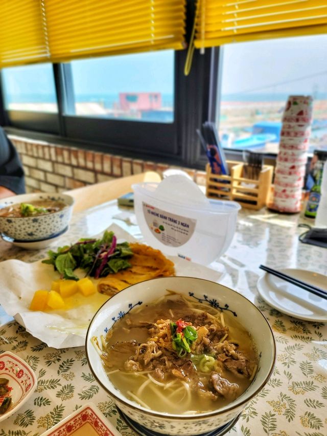 청사포에서 먹는 오션뷰 베트남쌀국수🍜