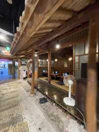 古色古香嘅沖繩料理餐廳