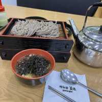 【韓国ソウル・鐘閣】1954年創業ミシュラン掲載の伝統蕎麦店「美進」