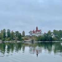 Helsinki’s old & new, land & water