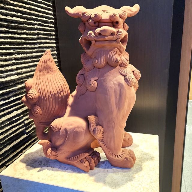 那霸縣廳前阿爾蒙特酒店-近國際通，更附有溫泉的酒店