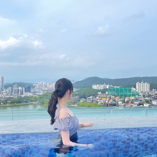 가벼운 물놀이는 대구 호캉스로 ! 