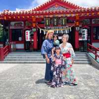 《沖繩旅行》最近國際通嘅沙灘玩沙+着和服👘去神宮打卡+去埋playhouse玩