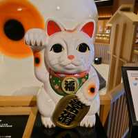 巨大招き猫「おたふく」