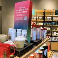 Starbucks at River Wonders