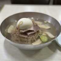 【韓国ソウル・東大門】ミシュランに選ばれた本場の冷麺「平壌麺屋」