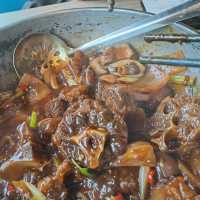 首間任食牛尾煲和鷓鴣湯底火鍋