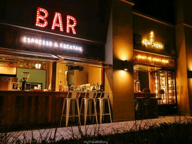 Brown House Hotel by Blu Monkey อุดรธานี
