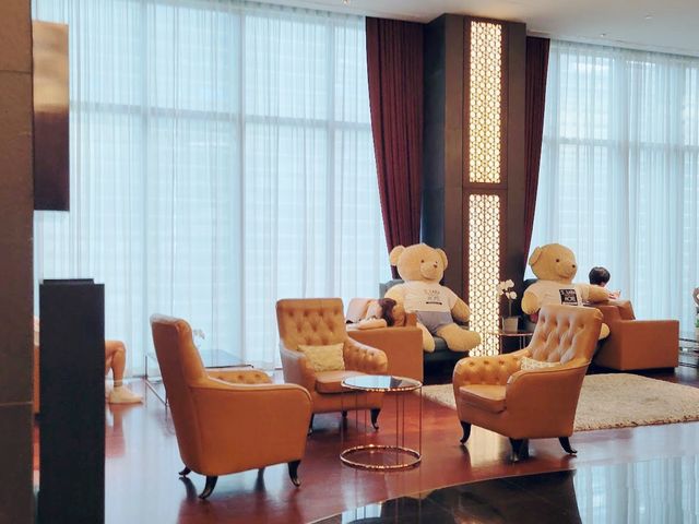 泰國索拉利亞酒店 (Solari Hotel）