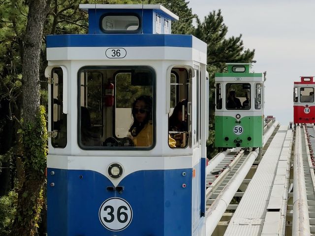暴紅韓國釜山「天空膠囊列車」