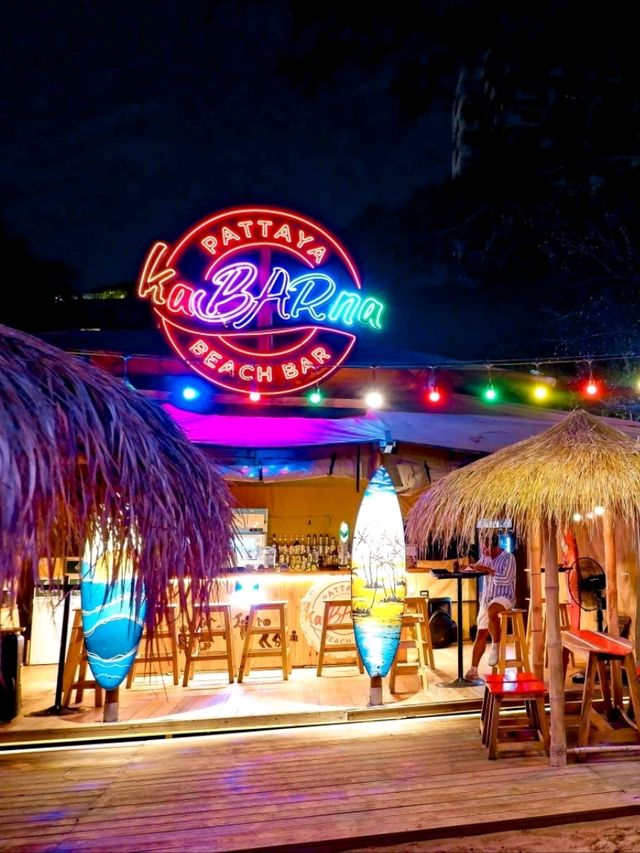 Beach Barที่ทุกคนพลาดไม่ได้😍