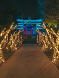 カラフルに彩る牛嶋神社（東京都墨田区）