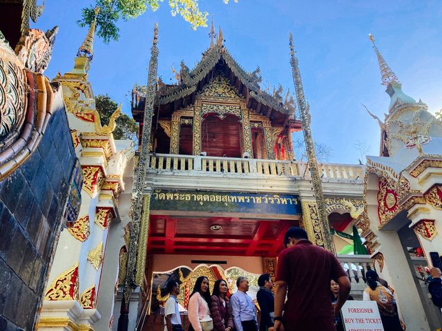 พระธาตุประจำปีมะแม “วัดพระธาตุดอยสุเทพ”