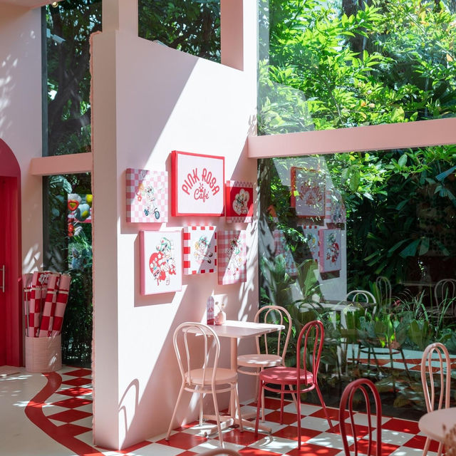 📍 Pink Rosa Cafe 🛵🌸🛍~ทองหล่อ~ 