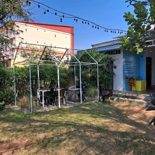 คาเฟ่ Brother Hood จ.มหาสารคาม