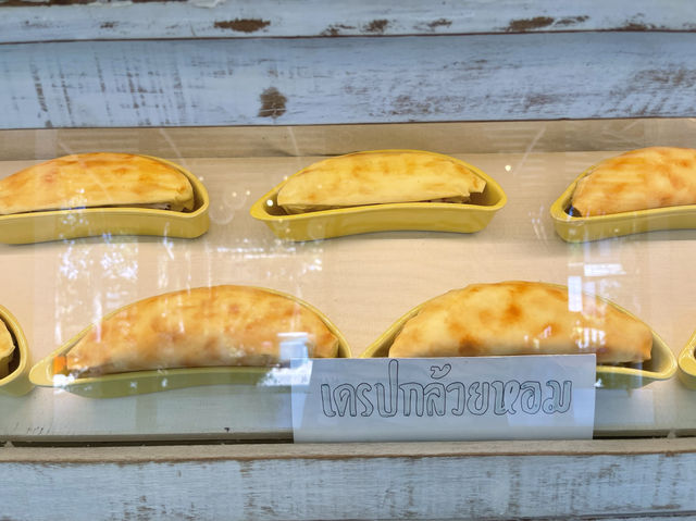 “เครปกล้วยบางปู” ร้านน่ารัก เค้กอร่อย