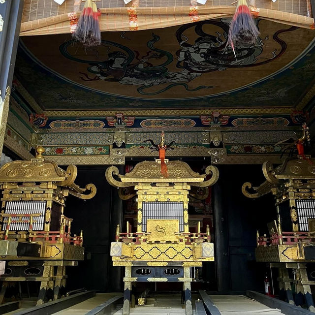 🏯 Unveiling the Splendor of Toshogu Shrine 🌸🍃