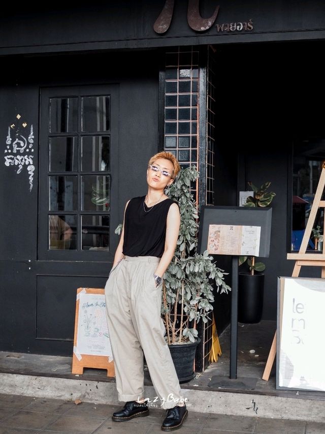 Pi3.14 พายอาร์ Coffee & Bar น่านั่งใกล้ BTS