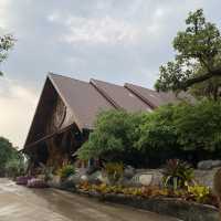วัดถ้ำผาแด่น วัดสวยสุดอันซีนที่สกลนคร