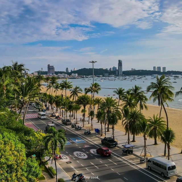 ที่พักริมชายหาดพัทยา วิวทะเล