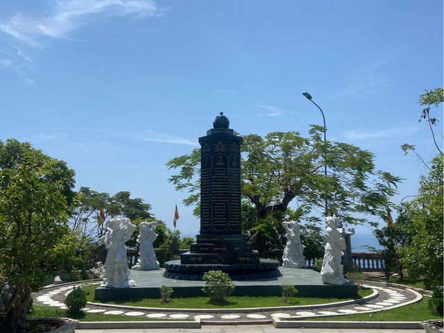 Chua Linh ung tample