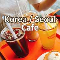 【韓国/ソウル】Comoff 人気のカフェ通りにあるレトロな雰囲気カフェ