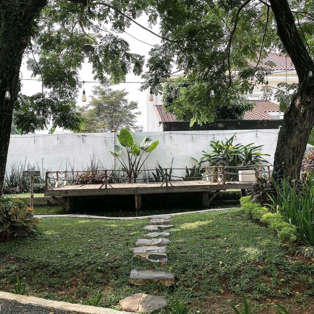 RUPA MELATI SPACE | A COOL OUTDOR CONCEPT RESTAURANT IN SOUTH TANGERANG