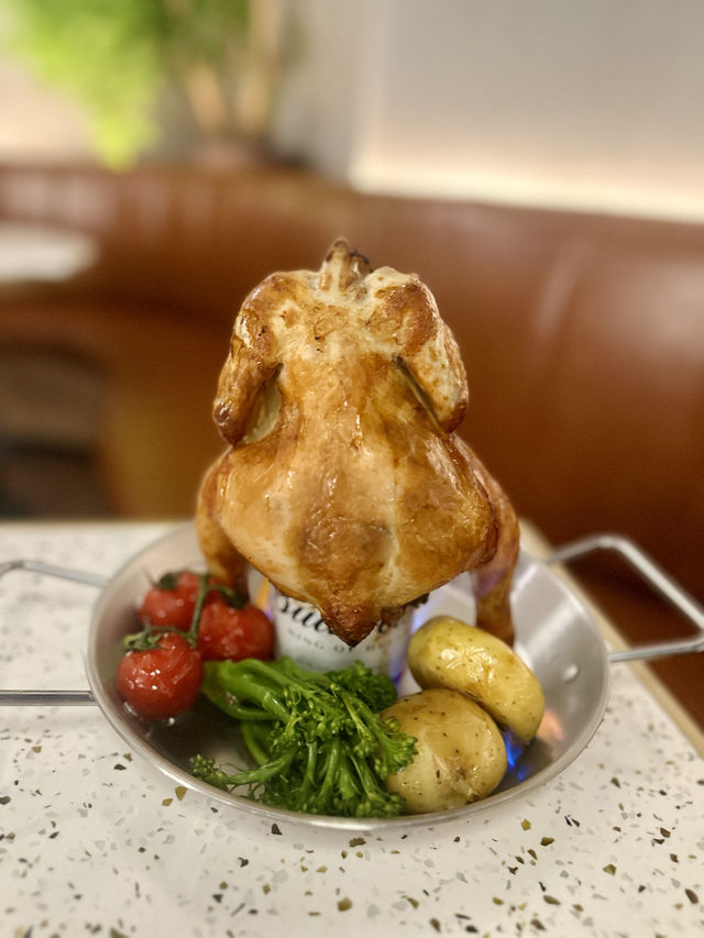 英倫風餐廳🇬🇧火焰啤酒春雞表演