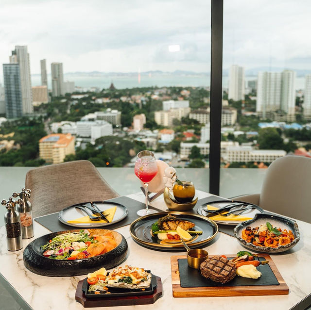 Sola Luna Pattaya
